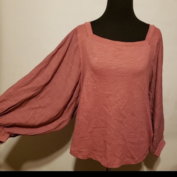 Akemi + Kin Blouse - Picture 3 of 6